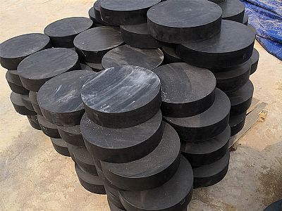 潮阳区板式橡胶支座由若干层橡胶片与薄钢板经加压硫化
